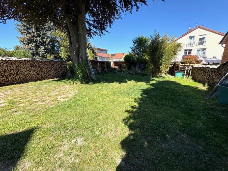 Gartenansicht Einfamilienhaus Fl�rsheim