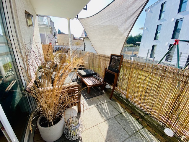 Terrasse Bild 2 Erdgeschosswohnung Fl�rsheim