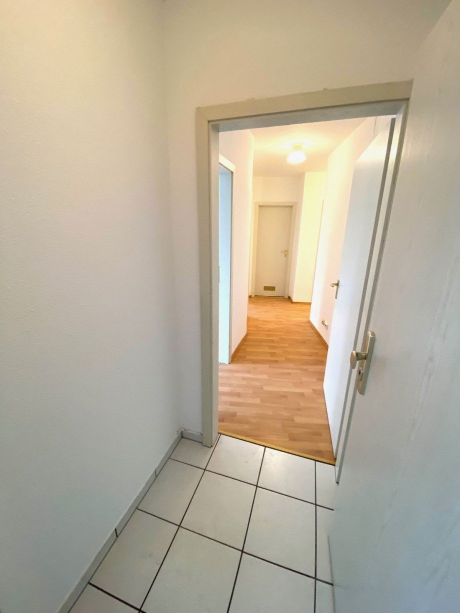 IDW2 Eingangsbereich Erdgeschosswohnung Hattersheim