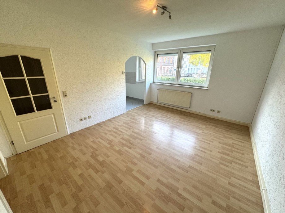 P13 Wohnzimmer Wohnung Frankfurt H�chst