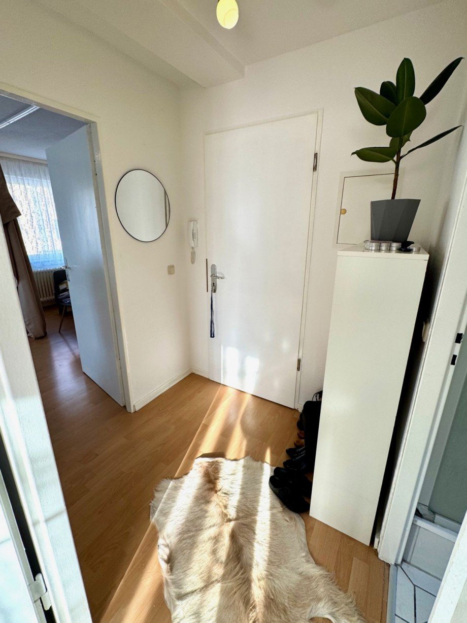AS79 Whg 1 Eingangsbereich Haus Frankfurt