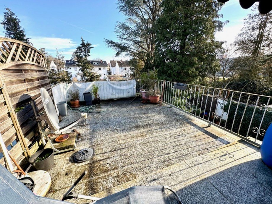 T45 Terrasse OG Doppelhaush�lfte Goldstein