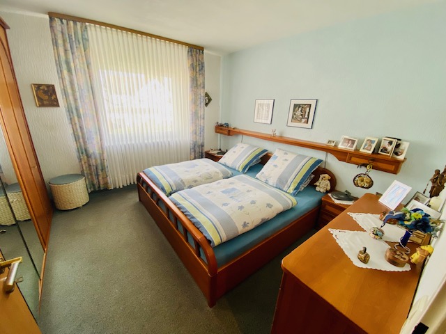 Schlafzimmer Etagenwohnung Hattersheim-Okriftel