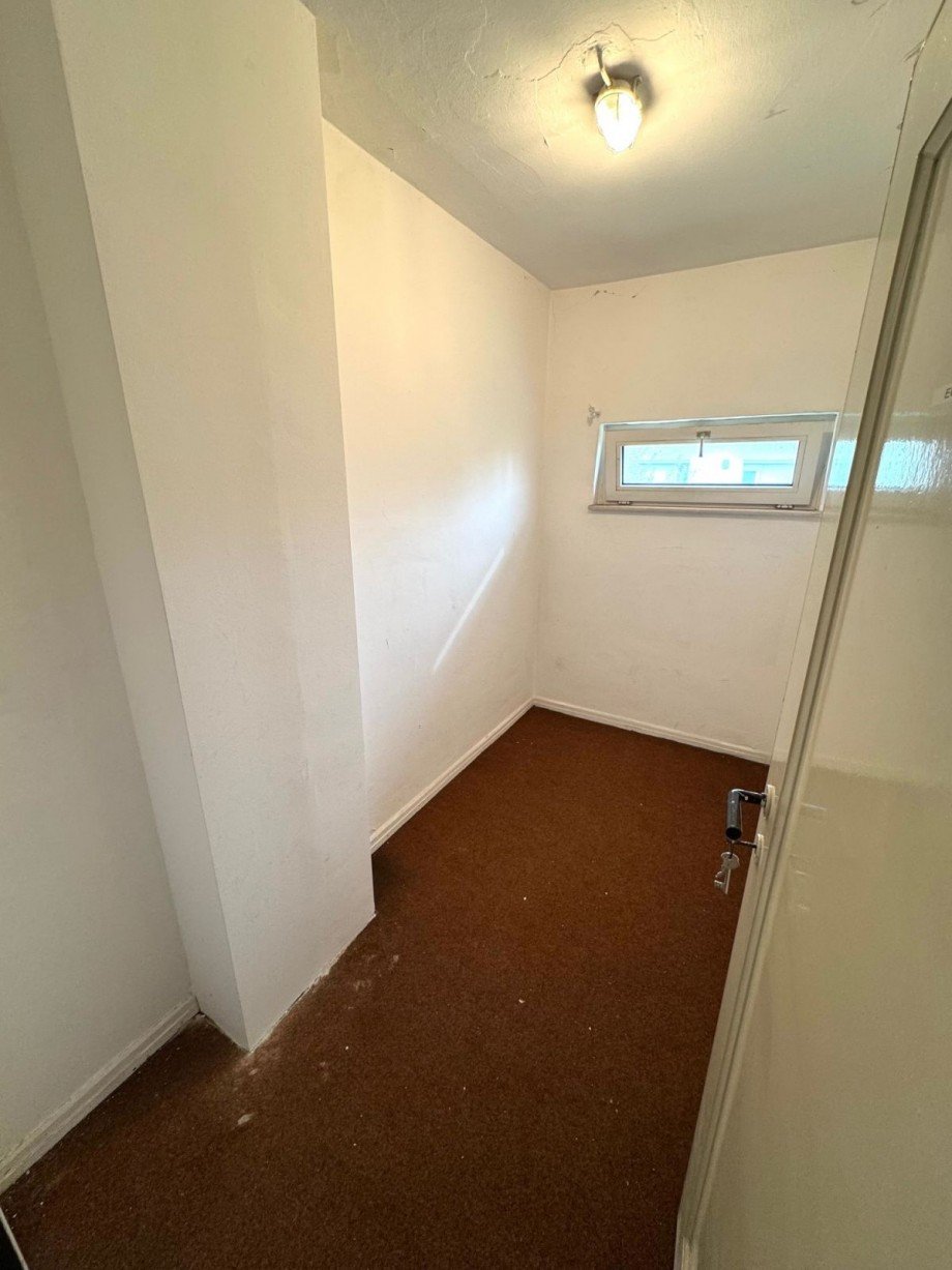 A4 Mansarde Erdgeschosswohnung Frankfurt H�chst