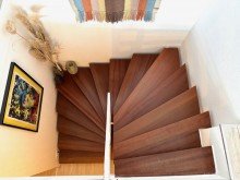 GG8 Treppe EG UG Gro�z�gige 4-Zimmer-Maisonette-Wohnung im Erdgeschoss