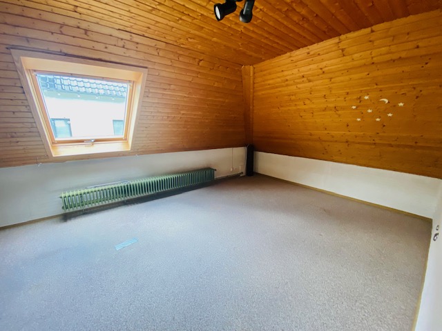 R24 Schlafzimmer 2 Bild1 Haus Hattersheim-Eddersheim