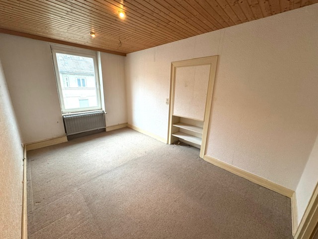 G17 Schlafzimmer 2 OG Mehrfamilienhaus Frankfurt H�chst