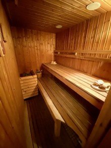 G79 Sauna UG *Provisionsfrei* Besondere EG Wohnung mit gro�em Garten und vielen Extras + 48 qm Apartment!
