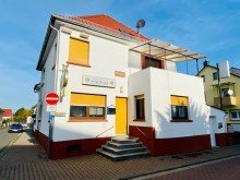 Aussenansicht Erstbezug nach Kernsanierung Gewerbeeinheit in Hattersheim-Eddersheim