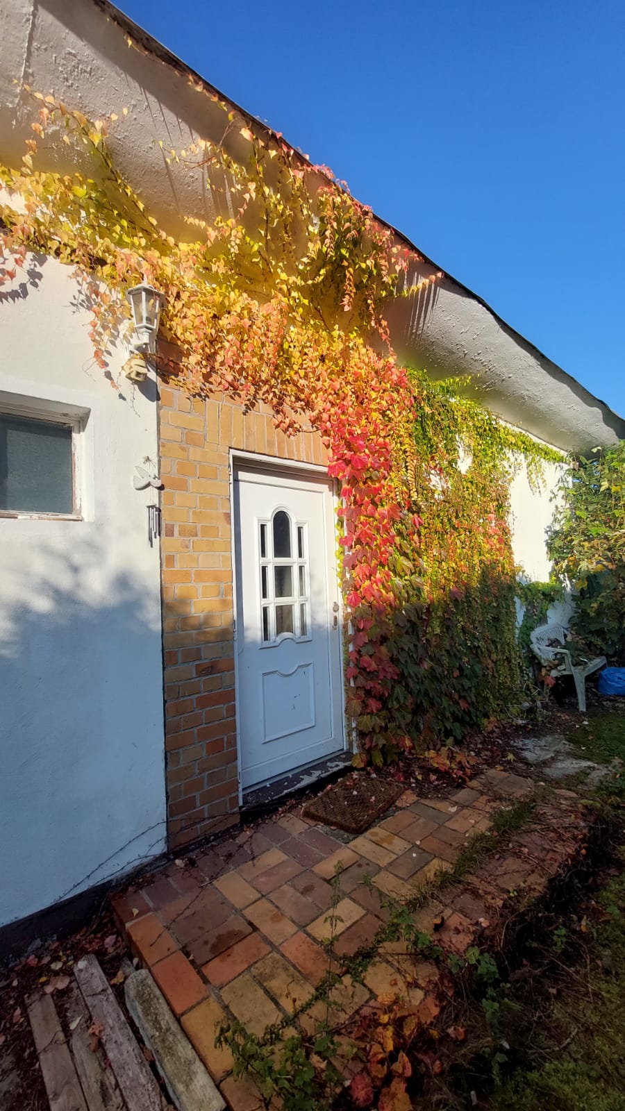 S3 Berlin Hauseingang Bungalow Berlin