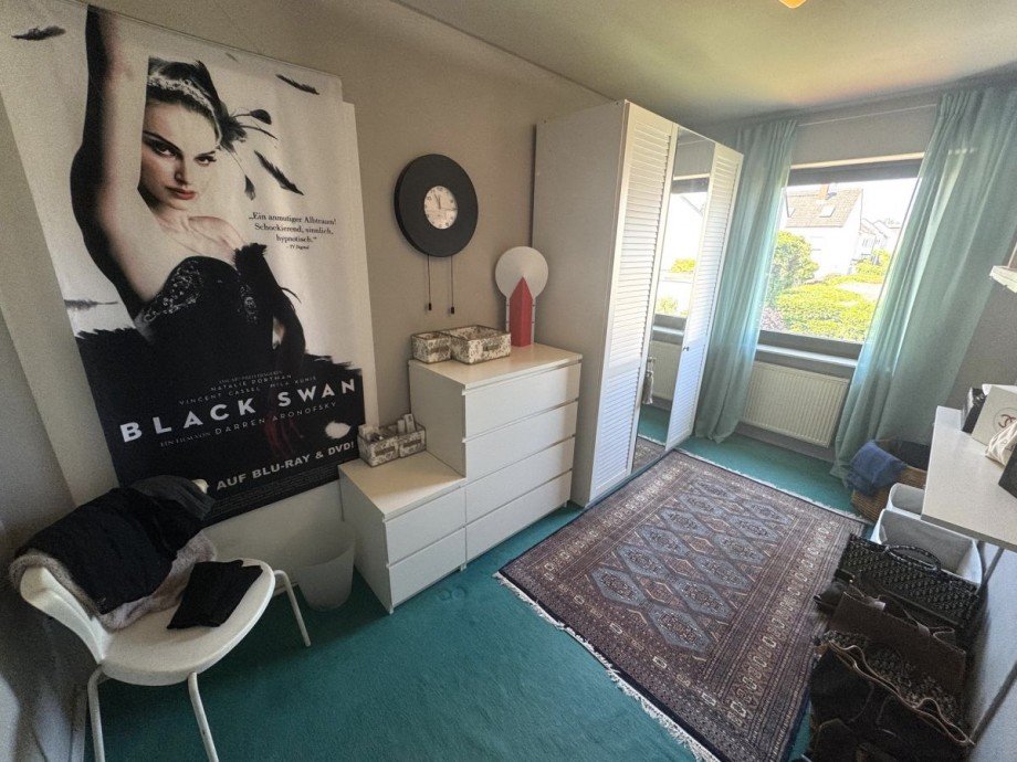 �38 Schlafzimmer 2 OG Doppelhaush�lfte Hofheim Wallau