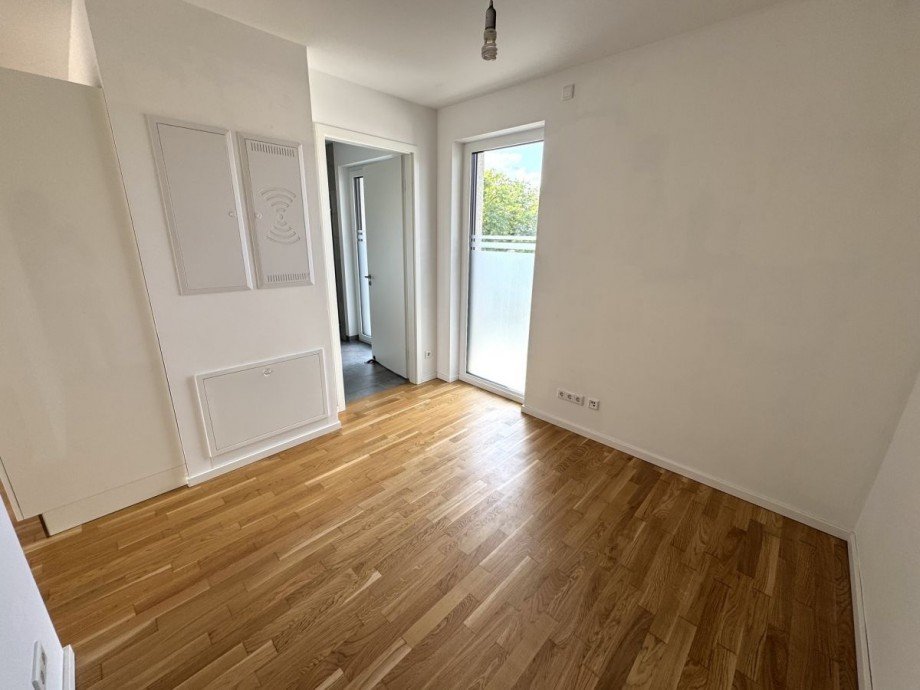 AK4 Schlafzimmer Bild 1 Etagenwohnung Hattersheim Okriftel