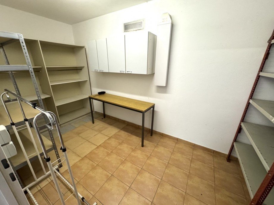 H24 Kellerraum Erdgeschosswohnung Hattersheim