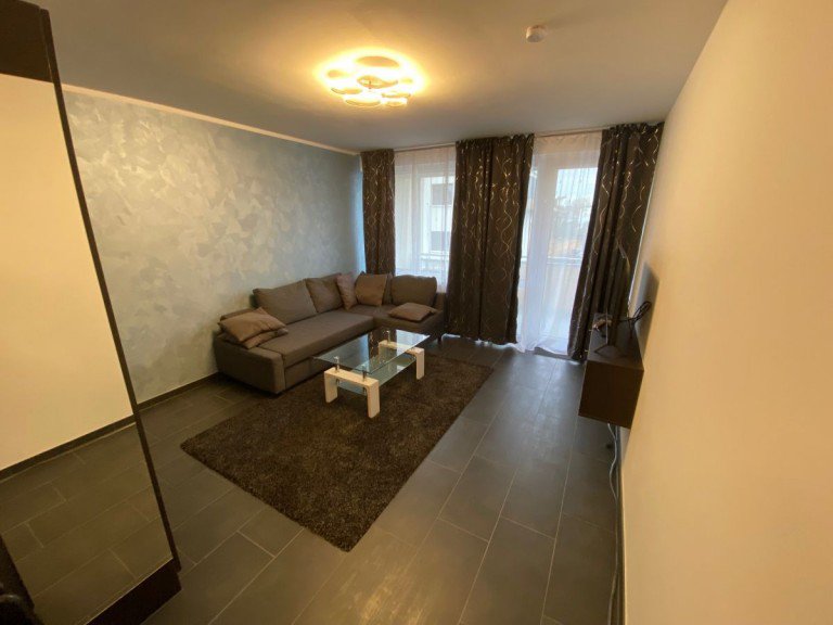 Wohn Schlafzimmer Hattersheim Erdgeschosswohnung Voll m�bliertes 1 Zimmer-Apartment mit Balkon und Parkplatz