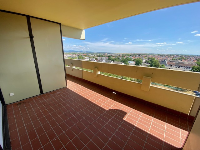 Loggia Etagenwohnung Hochheim