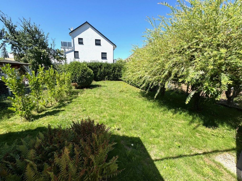 F6 Garten Doppelhaush�lfte Hattersheim Eddersheim