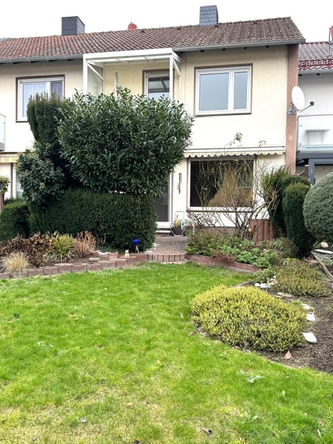 G8 Gartenansicht Fl�rsheim Reihenmittelhaus Charmantes RMH in guter Lage von Fl�rsheim-Wicker