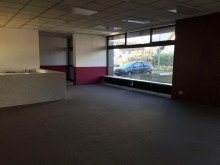 Hauptraum 1 Ehemalige Bankfiliale/Fitnessstudio sucht Nachmieter
