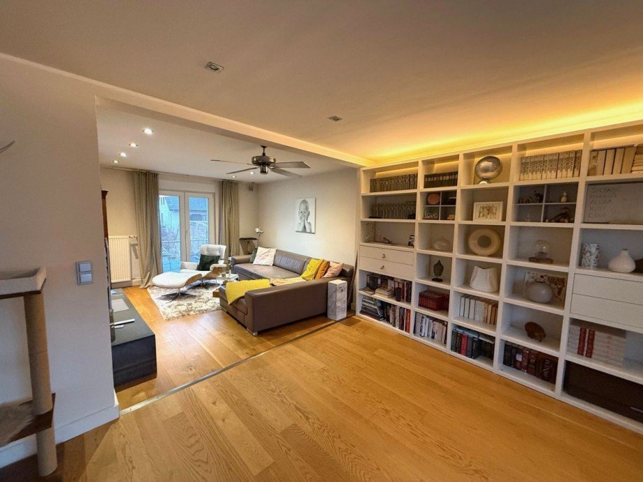 M2 Wohnzimmer Leseecke OG Haus Fl�rsheim-Weilbach