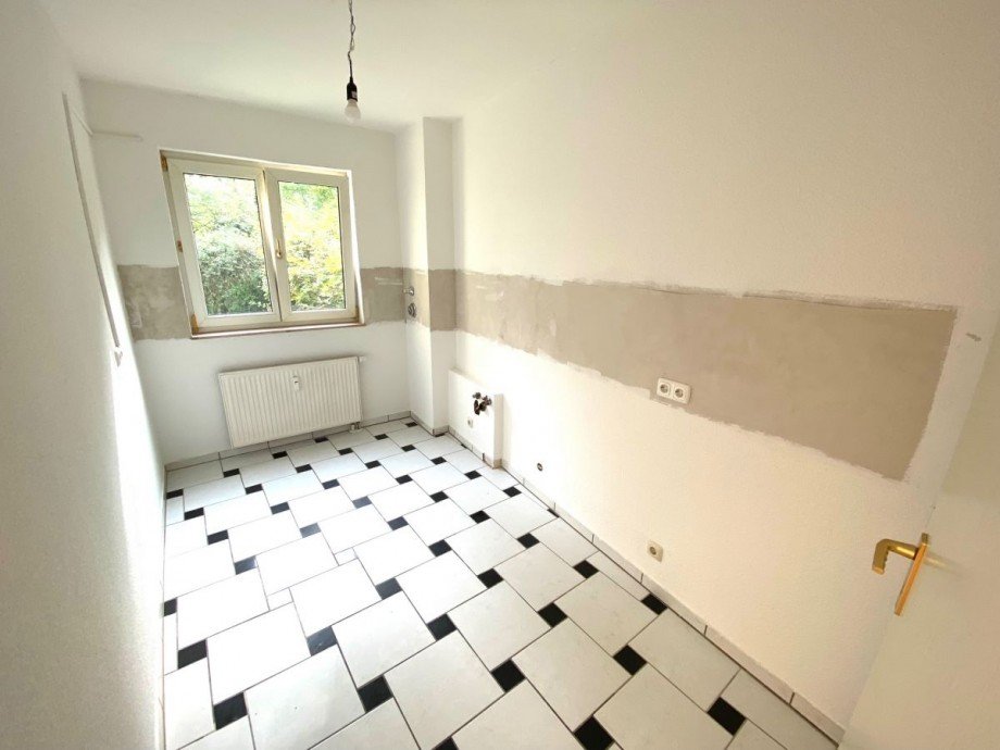 IDW 2 K�che Erdgeschosswohnung Hattersheim