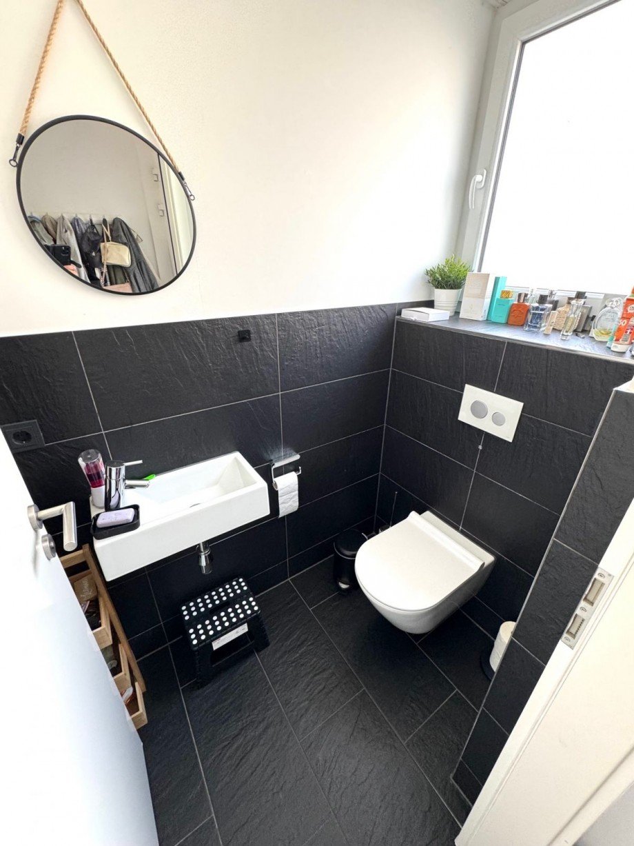 B2c G�ste WC Reihenmittelhaus Hattersheim