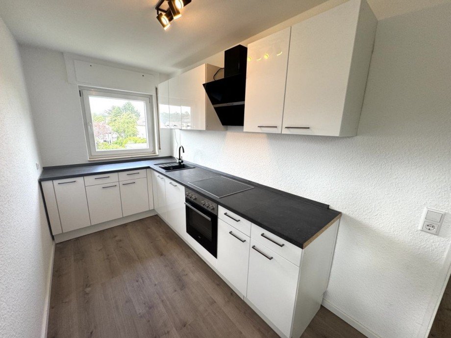B69 K�che OG Etagenwohnung Hattersheim Eddersheim