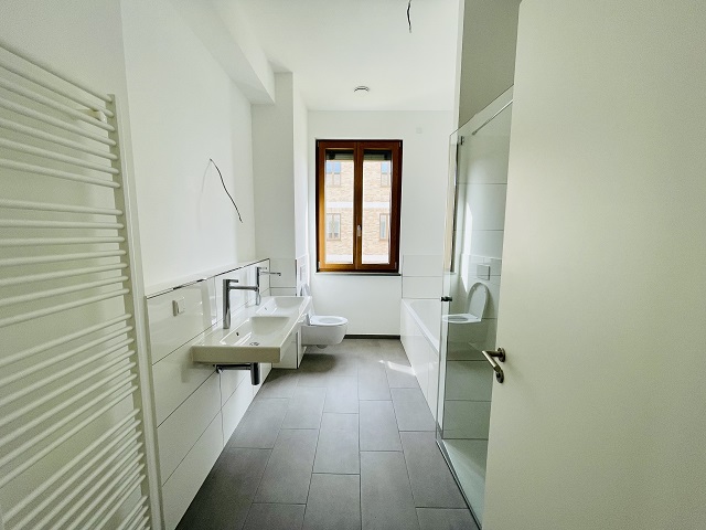 U6 Bad 2 Loft-Studio-Atelier Hattersheim