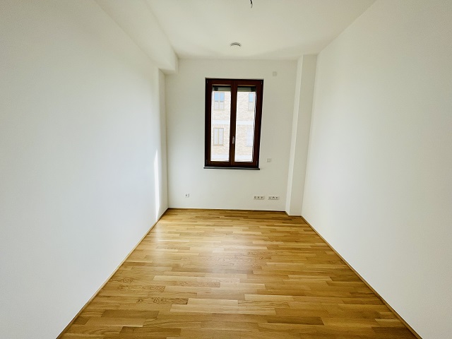 U6 Zimmer 2 Loft-Studio-Atelier Hattersheim