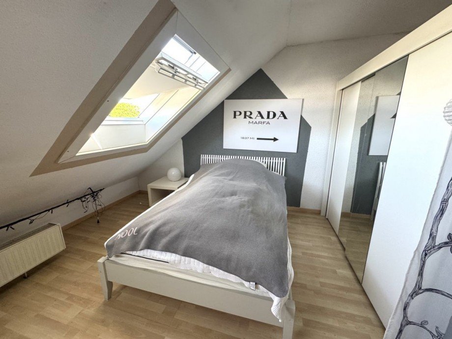 �38 Dachstudio Bild 1 Doppelhaush�lfte Hofheim Wallau