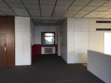 Theke B�ro UG Treppe Ehemalige Bankfiliale/Fitnessstudio sucht Nachmieter