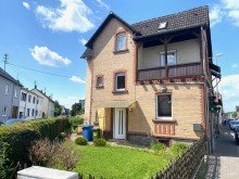 B9 Hausansicht Charmantes neues Zuhause f�r Ihre Familie in Eddersheim am Main