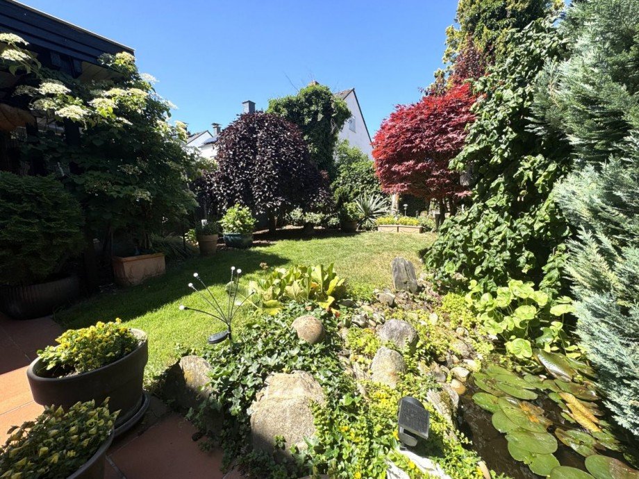�38 Garten Doppelhaush�lfte Hofheim Wallau