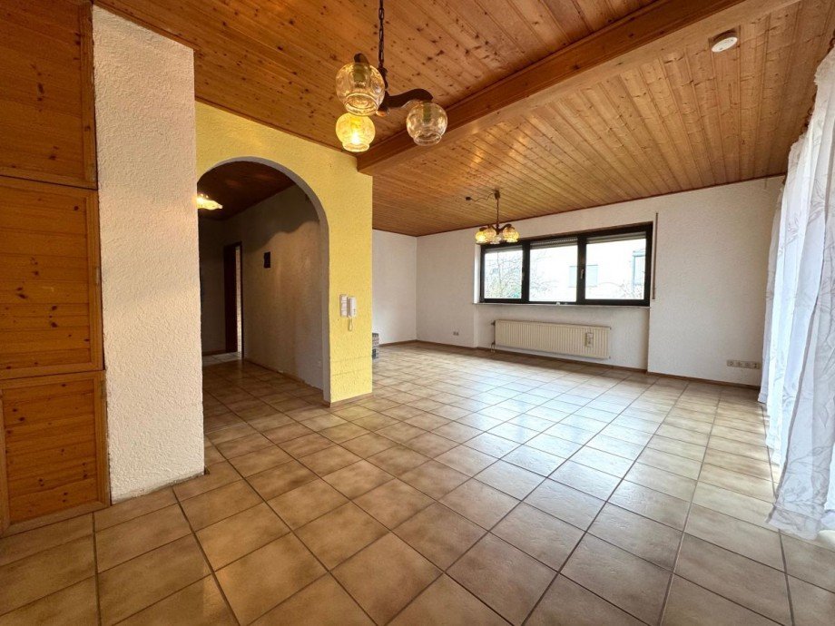 EG Wohnzimmer Bild 1 Haus Taunusstein - Wehen