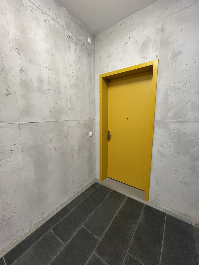 U6 Wohnungseingang Loft-Studio-Atelier Hattersheim
