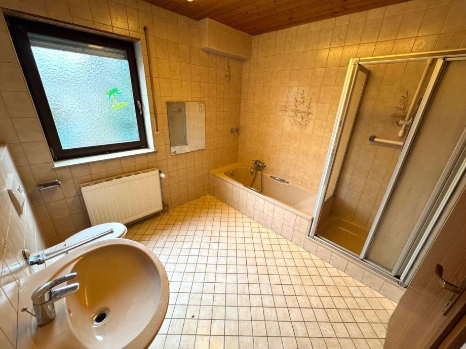 Hinterhaus EG Badezimmer Haus Taunusstein - Wehen