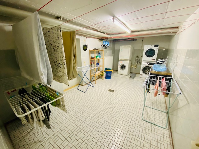 Waschk�che Keller Mehrfamilienhaus Fl�rsheim-Weilbach