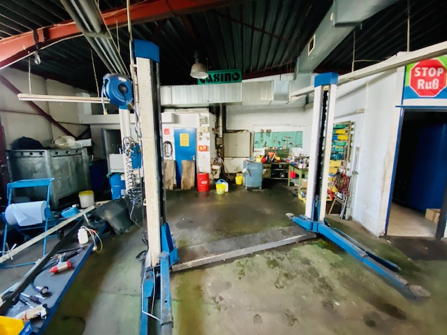 Kfz Halle 4 Werkstatt Hattersheim
