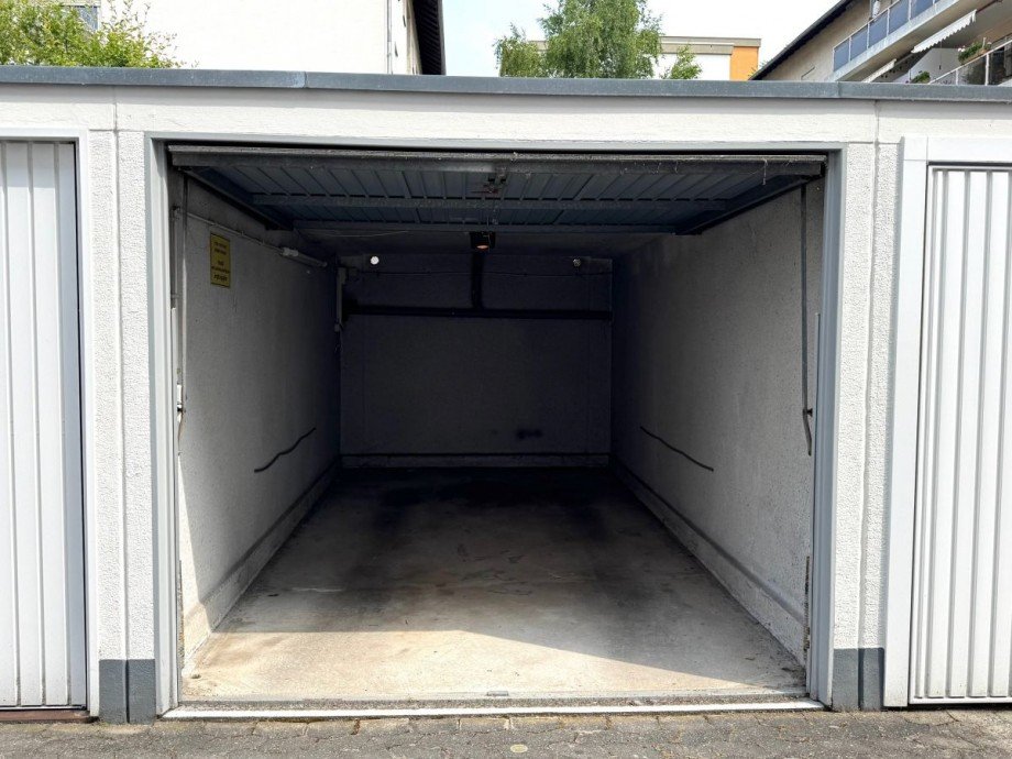 TM30 Garage Etagenwohnung Maintal