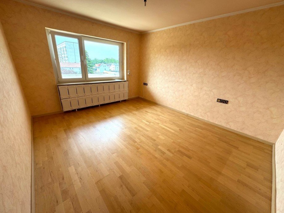TM30 Schlafzimmer Etagenwohnung Maintal