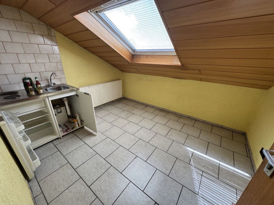 S39 K�che DG Mehrfamilienhaus Hattersheim