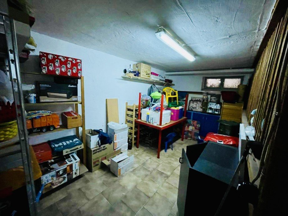 Kellerraum Erdgeschosswohnung Fl�rsheim