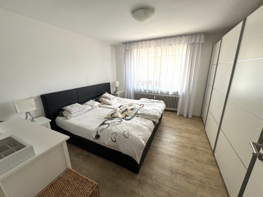 N32 Schlafzimmer Etagenwohnung Hattersheim Eddersheim
