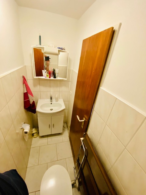 WC Toilette Wohnung Hattersheim