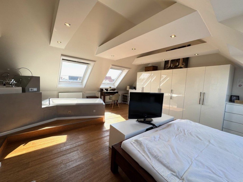 M2 Schlafzimmer DG Haus Fl�rsheim-Weilbach
