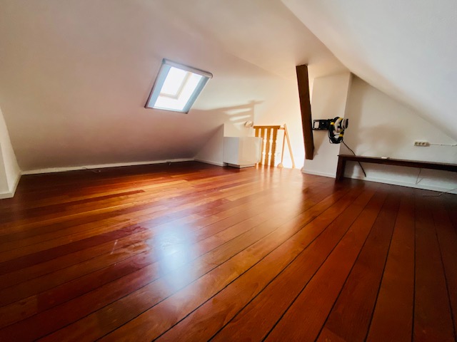 Maisonette Bild 1 Dachgeschosswohnung Fl�rsheim-Weilbach