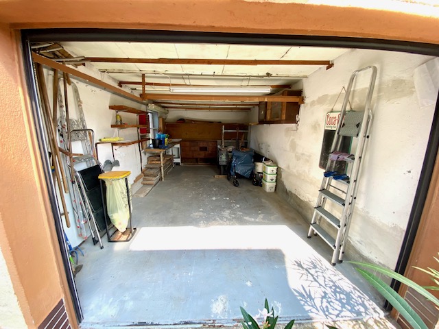 L10 Garage links Doppelhaush�lfte Fl�rsheim-Weilbach