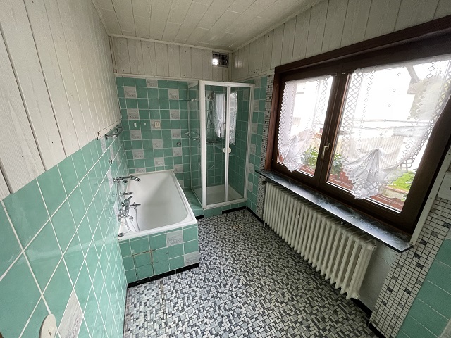 P65 Bad Einfamilienhaus Hattersheim-Eddersheim