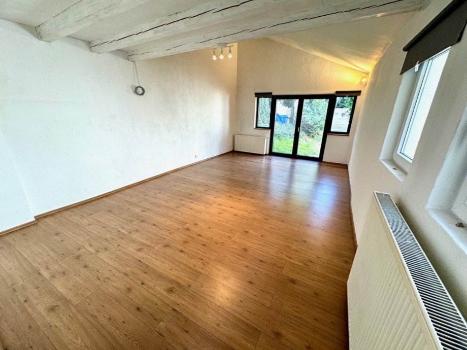 B12 Wohn Schlafzimmer ELW Mehrfamilienhaus Hattersheim Eddersheim