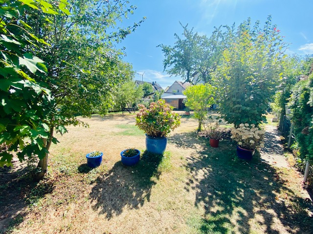 Garten Zweifamilienhaus Hattersheim-Eddersheim