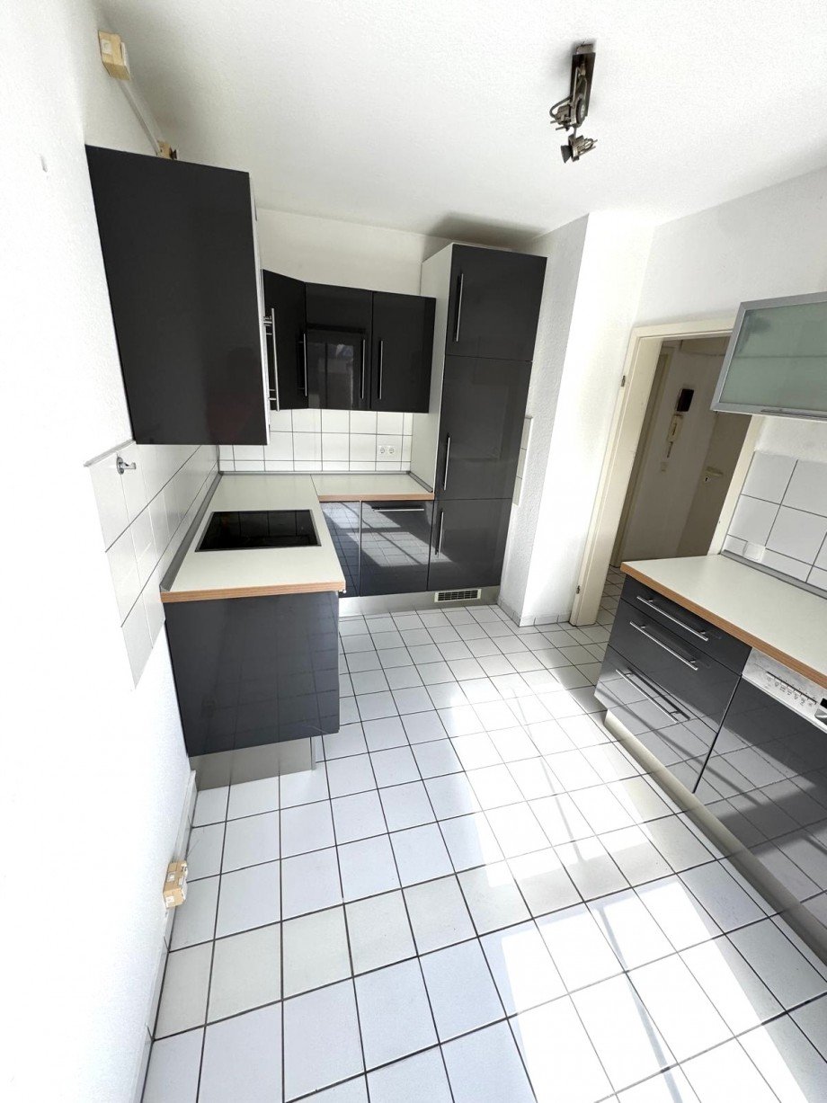 O5 K�che Bild 1 Etagenwohnung Hofheim